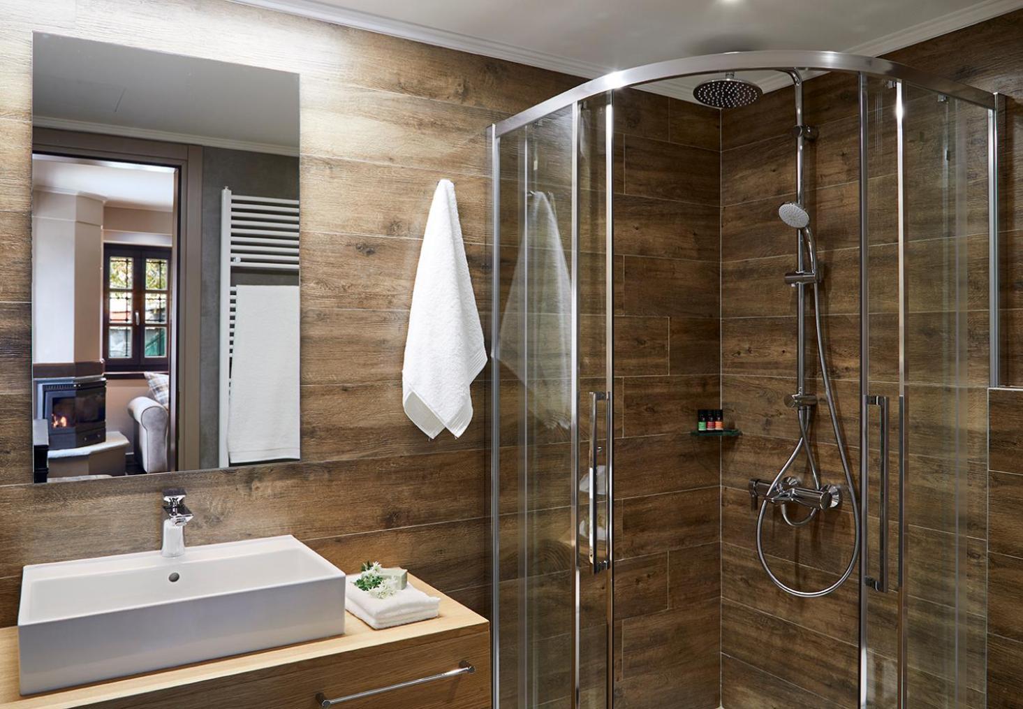 Mountrace Suites & Spa Monodendri Room photo